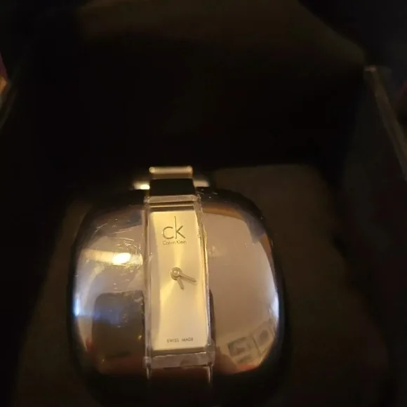 Calvin Klein Treasure Stainless Steel Bracelet Silver Dial Quartz Womens Watch - Picture 7 of 9